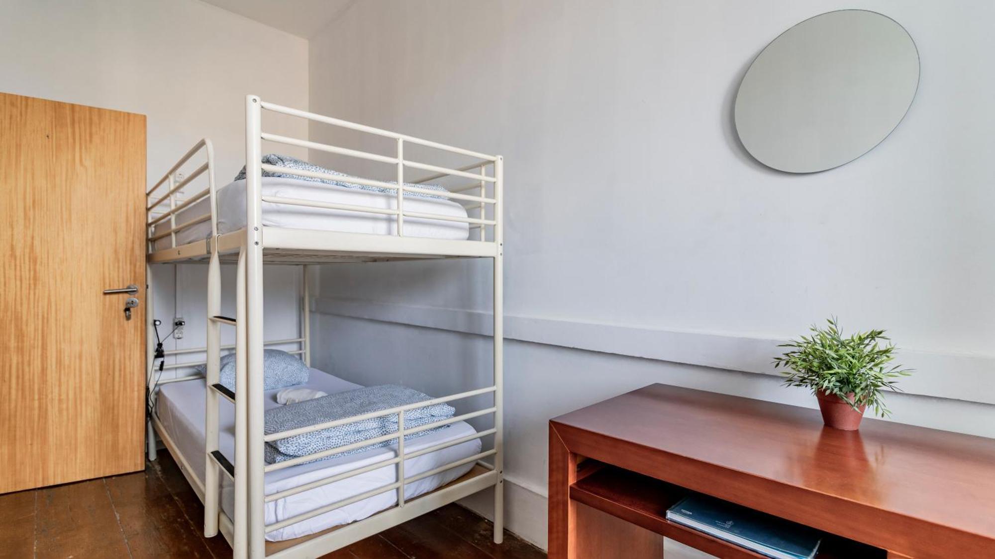 Invictus Hostel Porto Szoba fotó